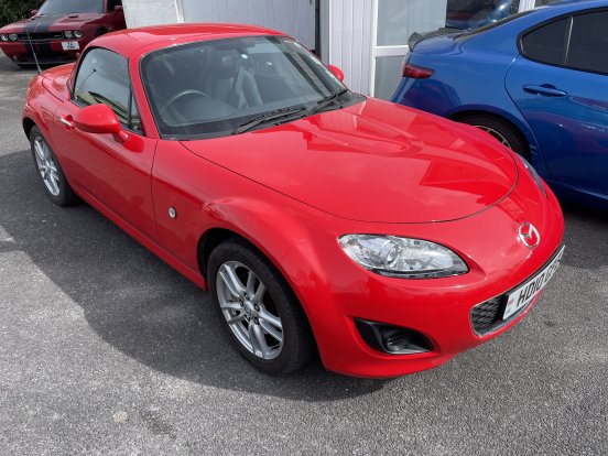 2010 10 Mazda MX-5 Convertible