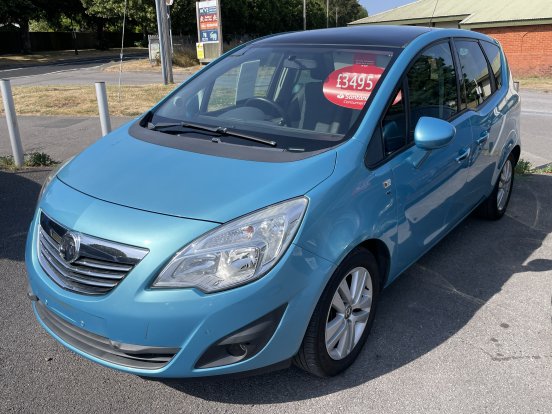 2011 11 Vauxhall Meriva MPV